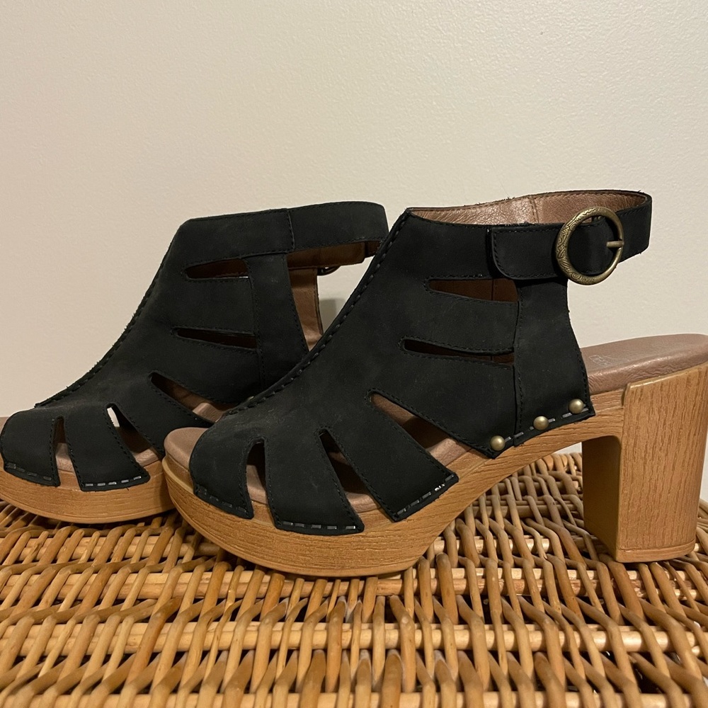 Dansko Demetra sandal, black size 38